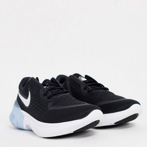 Nike Running Joyride